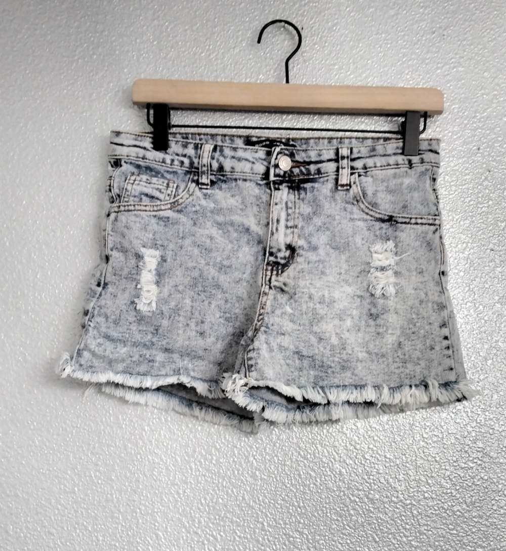 Acid Wash Cut Off Jeans    Size 11